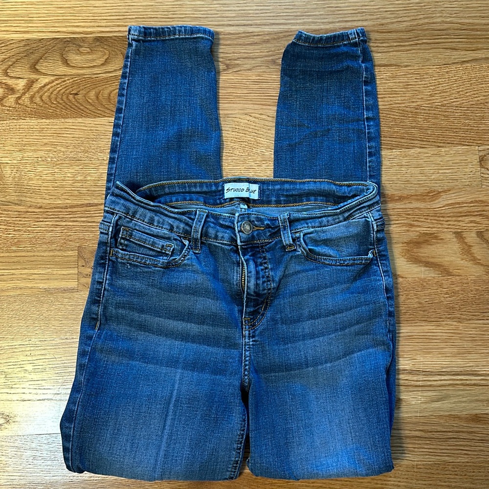 Stretchy jeans!
